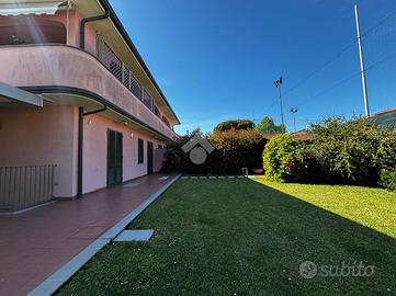 5 LOCALI A PRATO