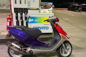 aprilia sr