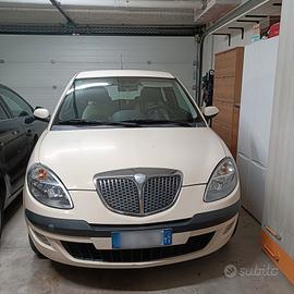 Lancia Ypsilon 1.3 multijet