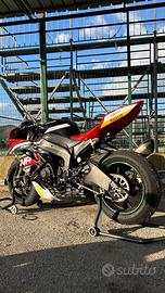 Kawasaki Zx6r pista
