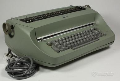 Macchina da scrivere IBM
