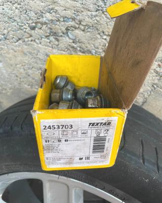 Ruote Complete Ford Focus 2 Serie - Cerchi Origina