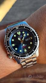 Citizen NY0040-17L Diver professionale