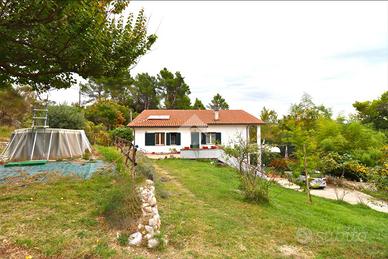 CASA SEMINDIPENDENTE A TERNI