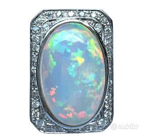 Anello oro bianco  18 kt con opale e diamanti