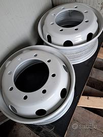 n.2 cerchioni per camion in ferro + 1 alluminio