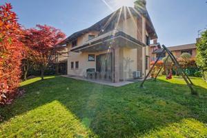 Villetta a schiera di 223 m² con più di 5 locali e