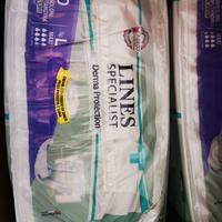 Rollator Deambulatore e Pannoloni a Mutandin