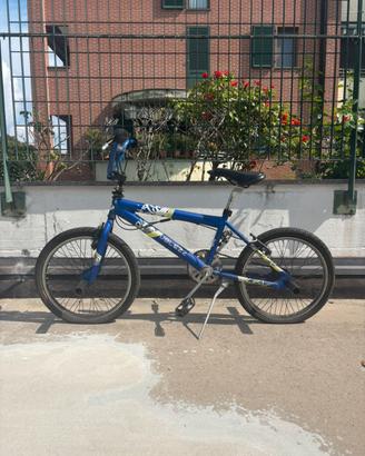 Bicicletta BMX
