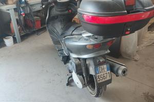 YAMAHA MAJESTY
