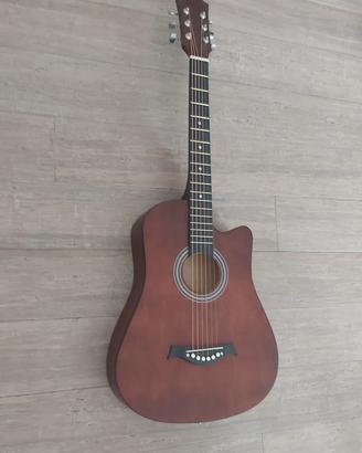 Chitarra acustica 6 corde con custodia -come nuova