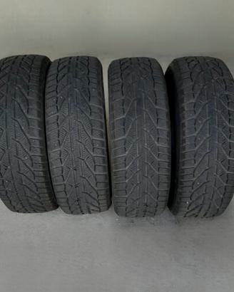 Gomme Invernali Kormoran SUV Snow 225/65 R17 106H