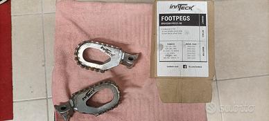 pedane innteck per Yamaha  maggiorate