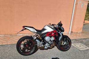  MV augusta brutale  800