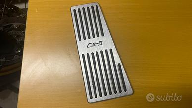 Pedana poggiapiede Mazda CX-5