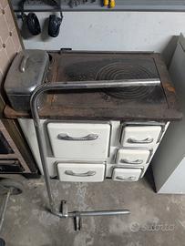 Stufa economica a legna La Germania F.B.G.