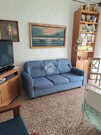 4 LOCALI A CATANZARO