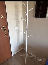 Appendiabiti da terra