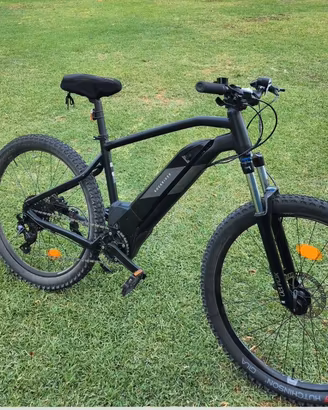 E-Bike Rockrider ST 500 MTB elettrica