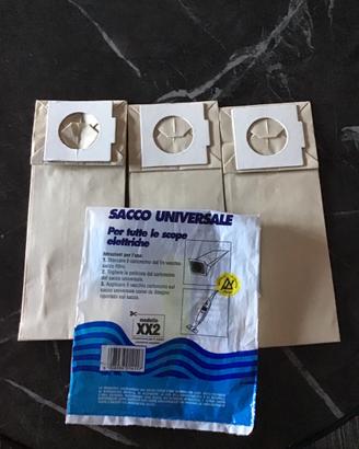 Tre sacchetti universali per aspirapolvere