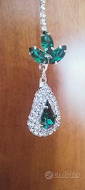 Diadema da capo con pietra verde indiano