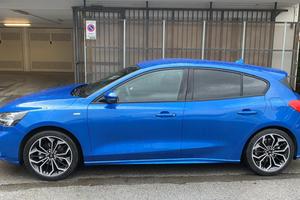 Ford Focus ST line   1.5 benzina 150 CV