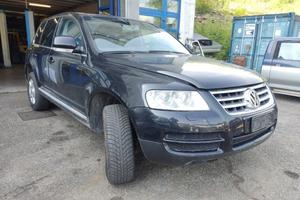 Ricambi VOLKSWAGEN TOUAREG 4X4 2461cc 2003