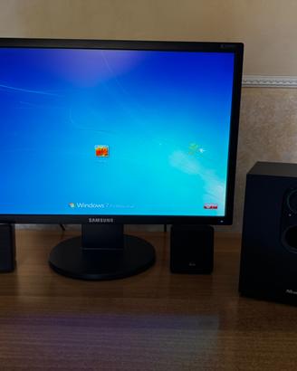 Monitor pc e casse