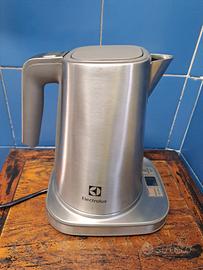  Bollitore elettrico 1,7 L 2400 Electrolux EEWA780