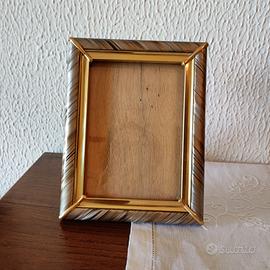 Cornice vintage in simil- madreperla 