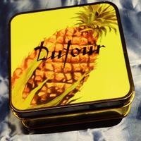 RIPRODUZIONE DI SCATOLE IN LATTA CON LOGO DUFOUR