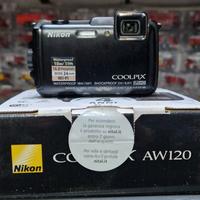 Nikon Coolpix AW120 nera