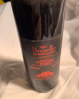 Bottiglia di vino Brunello di Montalcino