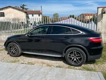 Mercedes Glc 250d 4 matic coupe premium amg