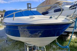 MOTOSCAFO BAYLINER 652 VALUTIAMO PERMUTA