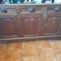 Credenza in legno massello