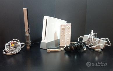 Nintendo Wii, 2 Controller, 1 Nunchuk