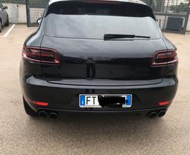 PORSCHE Macan - 2018