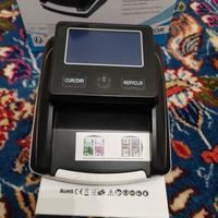 Rilevatore banconote false