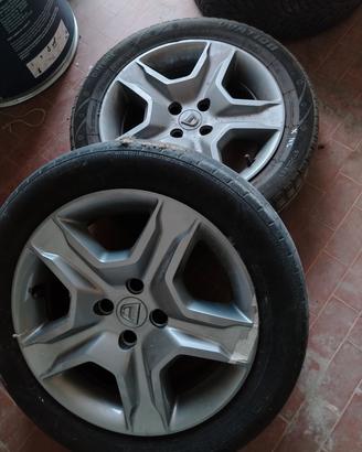 cerchi + pneumarici 205-55r16 e 185-60r15