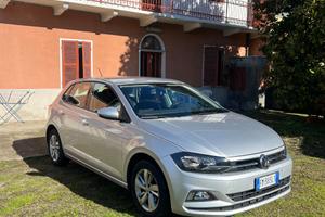 Volkswagen Polo IV 2018 1.0 MPI 75 CV Comfortline