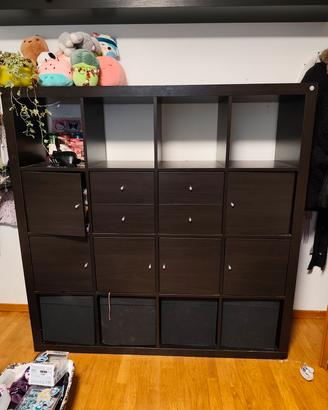Mobile Kallax Armadio Ikea nero con cassetti 