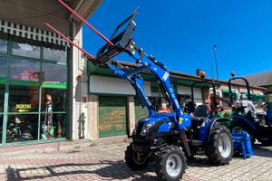 Trattore SOLIS S22 Caricatore Forca Rotoloni Fieno