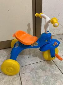 Triciclo topo gigio