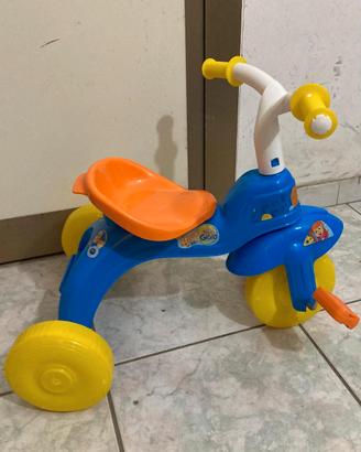 Triciclo topo gigio