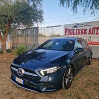 MERCEDES-BENZ A 180 d Automatic Premium