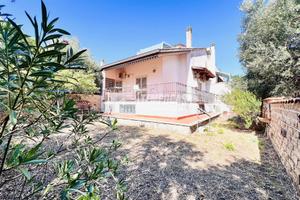 Porzione di Trifamiliare Via Terme di Traiano 3 ca