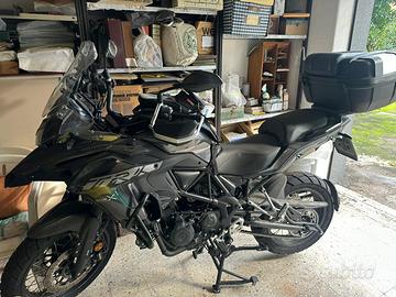 Benelli TRK 502 X - 1000 km - Pari a nuovo