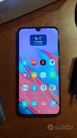 Samsung galaxy A40 + cover + caricabatterie