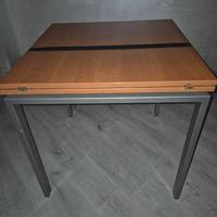 Tavolo 75 X 75 apribile